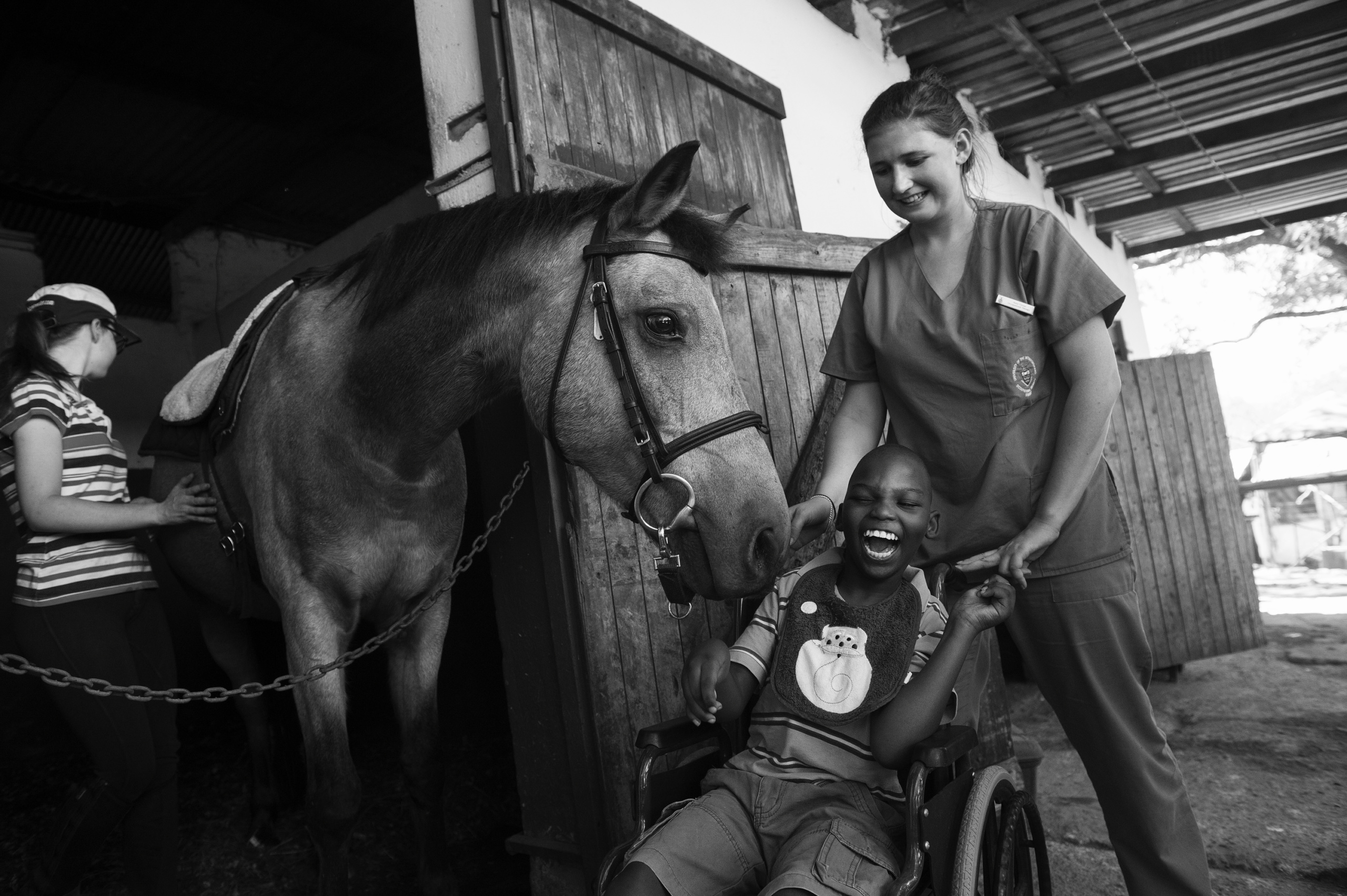EQUESTRIAN
Campaign realized for the International Federation for Equestrian Sports FEI.
Shumbashaba , South Africa Johannesburg. FEI solidarity program.
