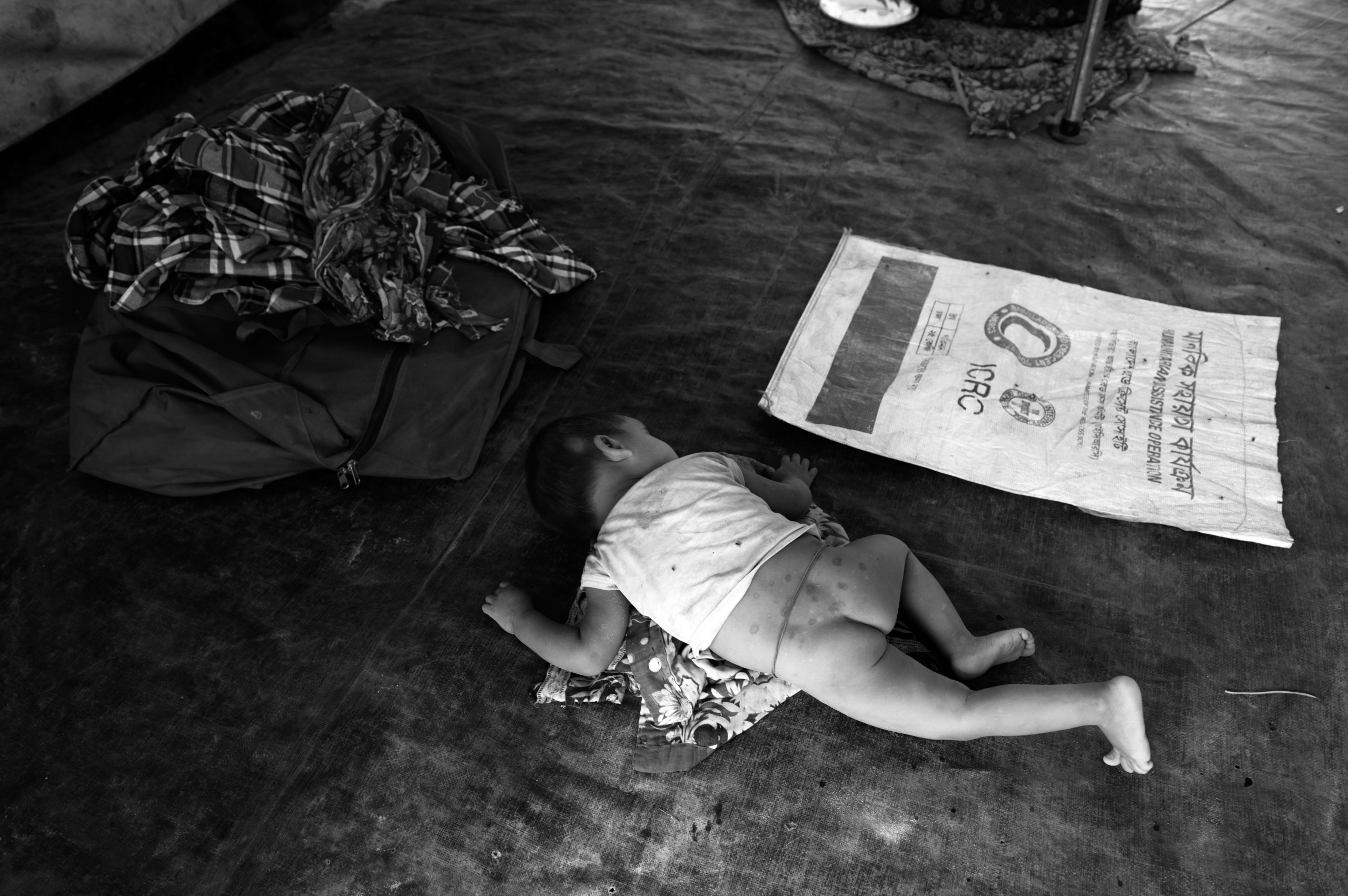 Bangladesh, Cox's Bazaar.
Rohingya refugee at the Kutupalong camp. Over 650,000 Rohingya have crossed the border to Bangladesh since August last year, fleeing the violence.