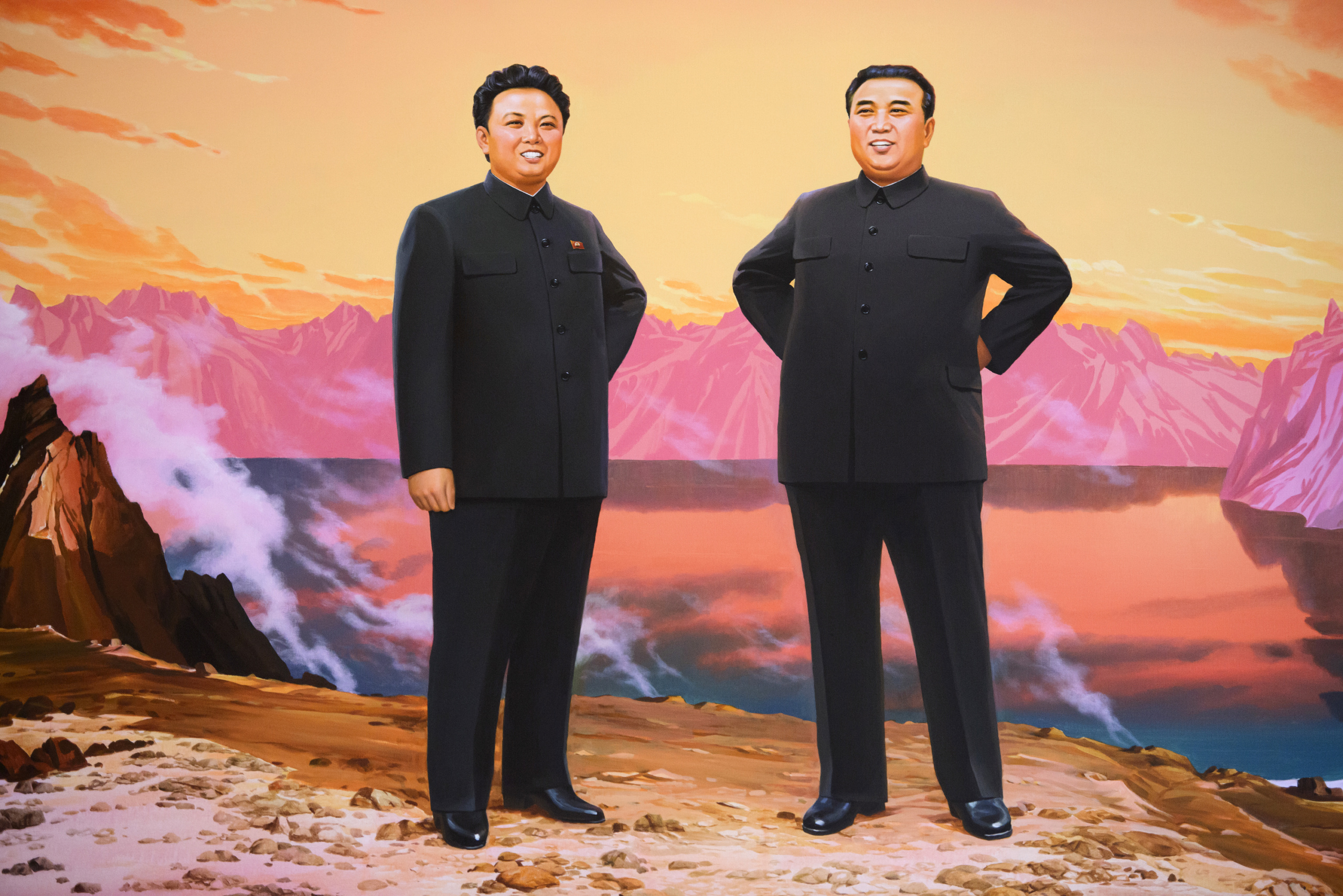 Geneva,Switzerland.
Fresco featuring Kim Jong Il (L) and Kim Il Sung, who died in 1994 at the North-Korean embassy in Geneva.