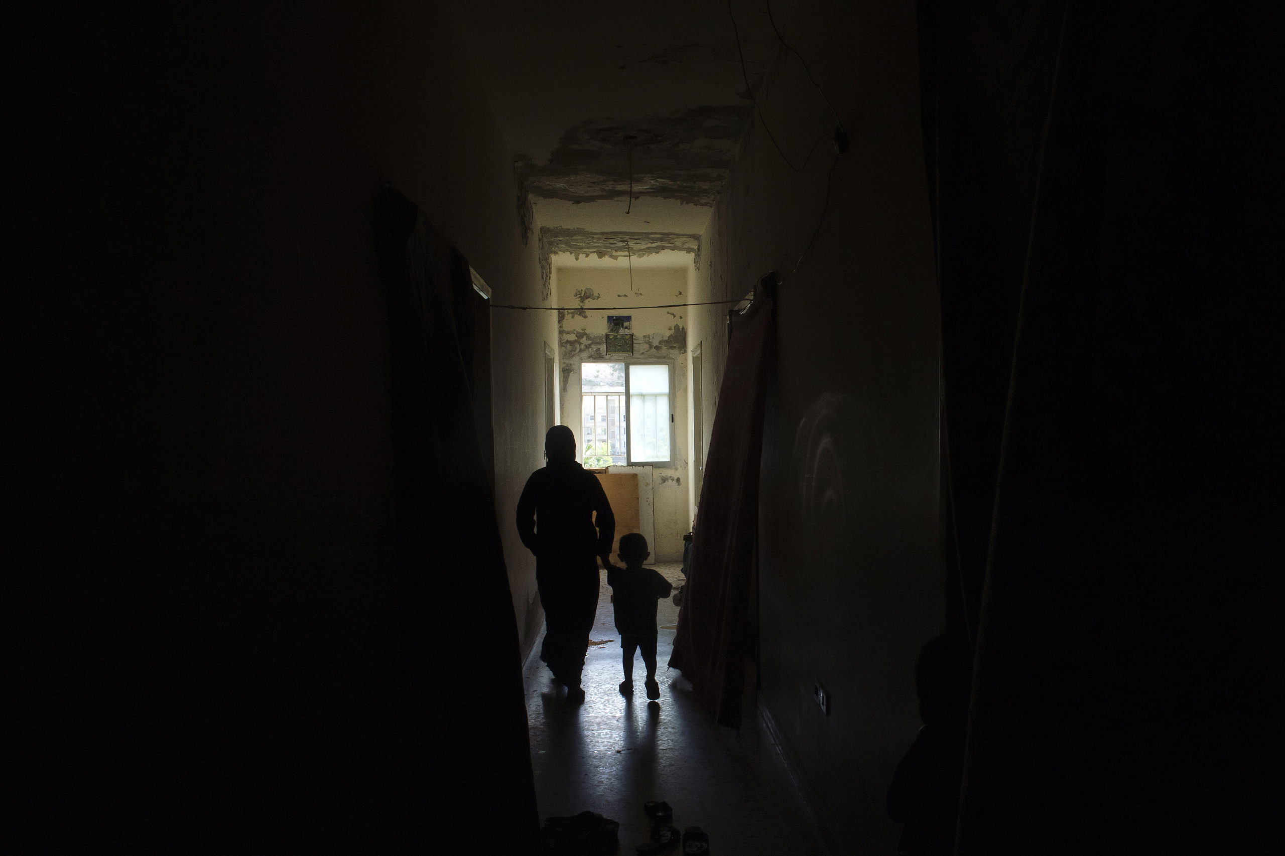 Saida-Lebanon.
View inside a Shelter.
the Lebanese government will not allow traditional refugee camps in Lebanon, refugees are finding unusual places to live across the country, including unfinished homes, abandoned shopping malls and schools …….